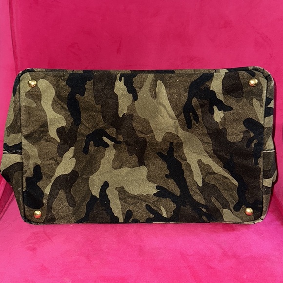 Prada Canapa travel work tote in camo large size - Picture 7 of 16